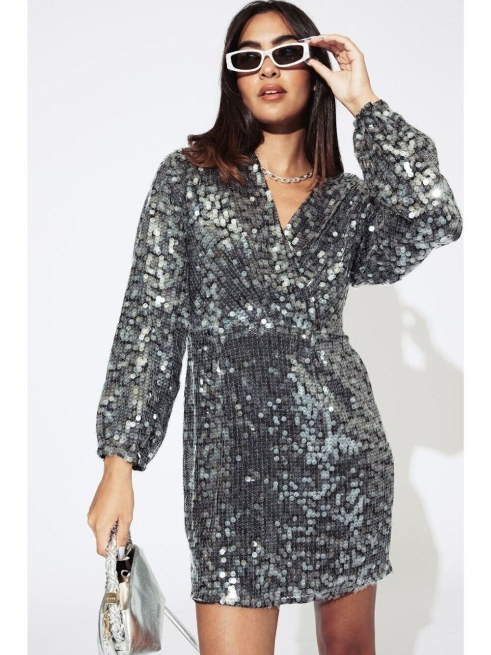 SAYLOR Rina Sequin Cocktail Dress Long Sleeve Evening Party Dress- Pewter S Smal